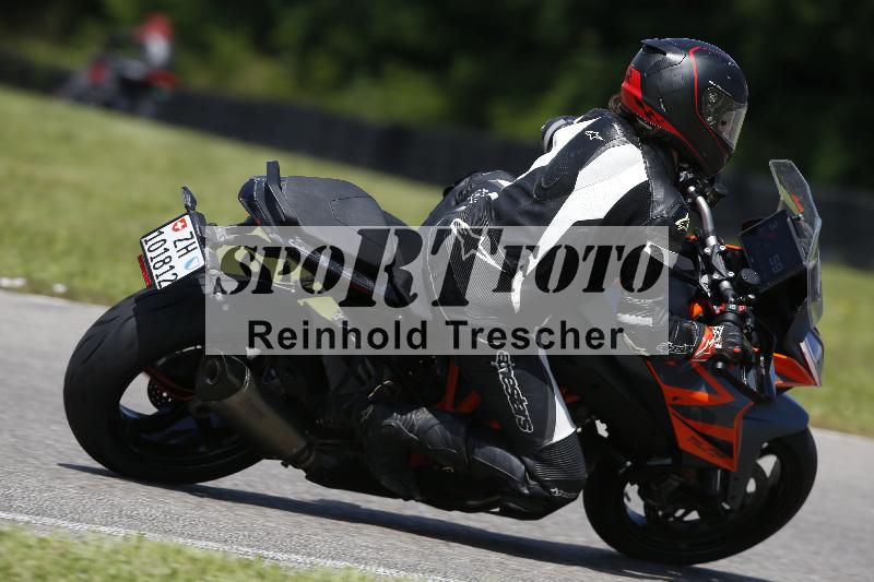 /Archiv-2024/29 12.06.2024 MOTO.CH Track Day ADR/Gruppe blau/46